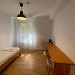 Travellers Rest * 부쿠레슈티