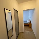 홈스테이 Travellers Rest *