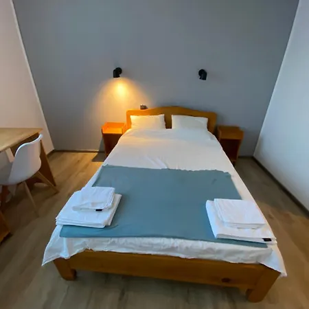 Проживание в семье Travellers Rest Бухарест