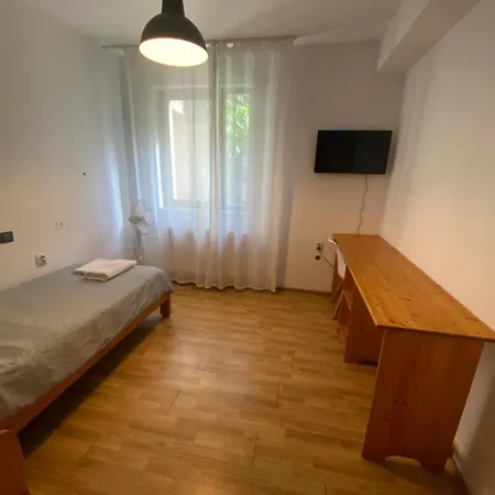 Travellers Rest Бухарест